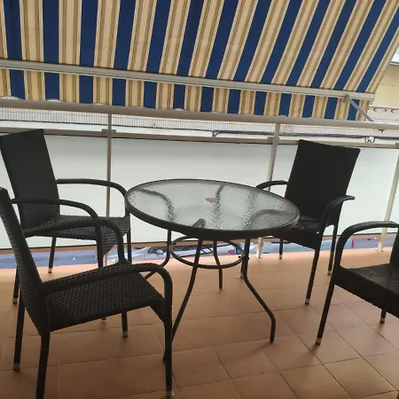 Piso Recien Reformado A Menos De 50m De La Playa * Torrevieja